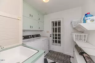 702 N Vance St, Sanford, NC 27330 - Photo 37