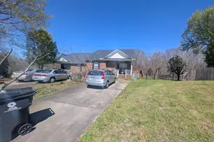 2201 Eider Ct, Graham, NC 27253 - Photo 3