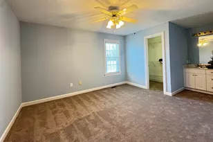 35 Oak Hill Dr, Dunn, NC 28334 - Photo 29