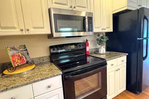 35 Oak Hill Dr, Dunn, NC 28334 - Photo 13