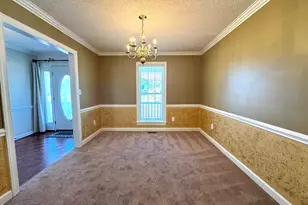 35 Oak Hill Dr, Dunn, NC 28334 - Photo 7