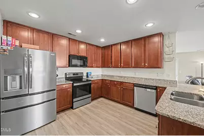 108 Trevor Ridge Drive, Holly Springs, NC 27540 - Photo 11