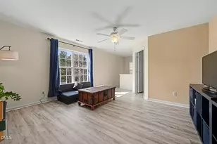 108 Trevor Ridge Dr, Holly Springs, NC 27540 - Photo 21