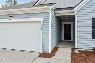 1520 Pond Overlook Drive, Nashville, NC 27856 - Photo 3