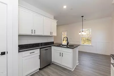 207 Drayton Hall Lane, Sanford, NC 27330 - Photo 11