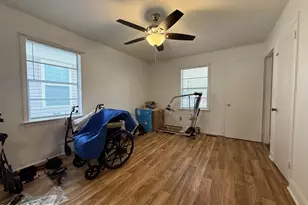 412 S 5th St, Smithfield, NC 27577 - Photo 35