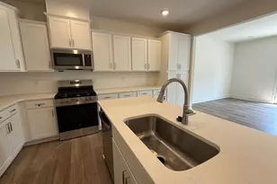 945 Kensley Grv Ln, Fuquay Varina, NC 27526 - Photo 9