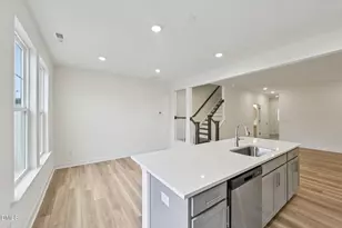 948 Kensley Grv Ln, Fuquay-Varina, NC 27526 - Photo 15