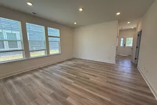 948 Kensley Grv Ln, Fuquay Varina, NC 27526 - Photo 9
