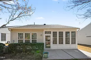 417 Horatio Ct, Cary, NC 27519 - Photo 15