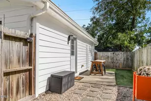 410 Bledsoe Ave, Raleigh, NC 27601 - Photo 25