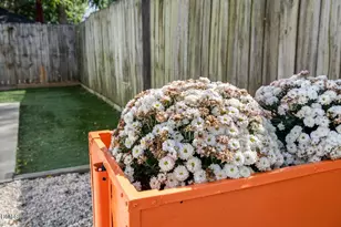 410 Bledsoe Ave, Raleigh, NC 27601 - Photo 27