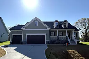 70 Hot Spgs Wy, Benson, NC 27504 - Photo 1