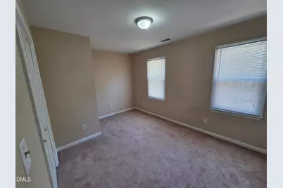 5709 Edgebury Road, Raleigh, NC 27613 - Photo 9