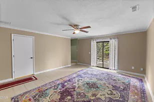 5937 Dixon Dr, Raleigh, NC 27609 - Photo 23