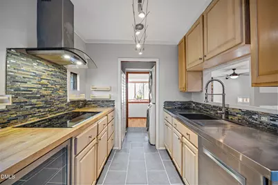 216 May Court, Chapel Hill, NC 27514 - Photo 5