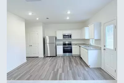 1430 Pond Overlook Drive, Nashville, NC 27856 - Photo 7