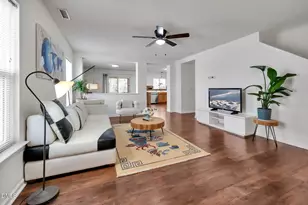 2022 Remington Oaks Cir, Cary, NC 27519 - Photo 3