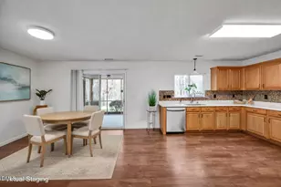 2022 Remington Oaks Cir, Cary, NC 27519 - Photo 7