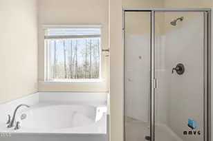 701 Edgewater Ridge Ct, Apex, NC 27523 - Photo 19