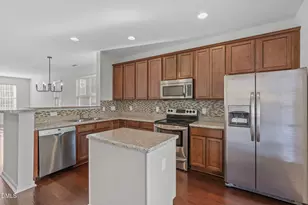 211 Michigan Ave, Cary, NC 27519 - Photo 9