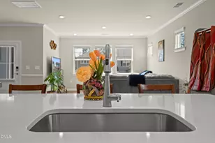 2542 Hutch Ln, Apex, NC 27523 - Photo 13