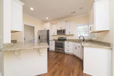 324 Kim Drive, Graham, NC 27253 - Photo 5