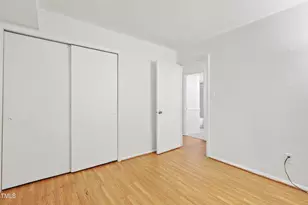 1010 Sandlin Pl, Raleigh, NC 27606 - Photo 15