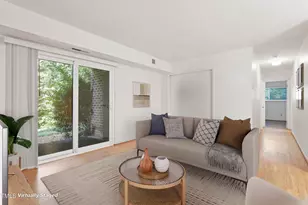 1010 Sandlin Pl, Raleigh, NC 27606 - Photo 5