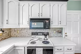 12204 Warwickshire Way, Raleigh, NC 27613 - Photo 19