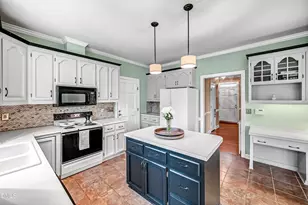 12204 Warwickshire Way, Raleigh, NC 27613 - Photo 15