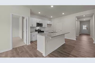 401 Conifer Street, Sanford, NC 27332 - Photo 3