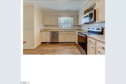 556 Isley Place #556, Burlington, NC 27215 - Photo 5