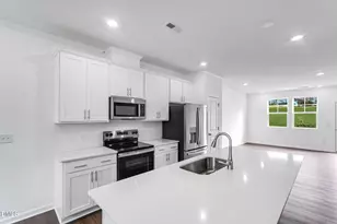 2304 Oakwood Mdws Ct, Raleigh, NC 27604 - Photo 5