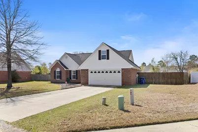 117 Robin Place, Rockfish, NC 28306 - Photo 5