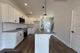 32 Zambezi Ct, Zebulon, NC 27597 - Photo 3