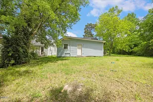 512 S King St, Fayetteville, NC 28301 - Photo 9