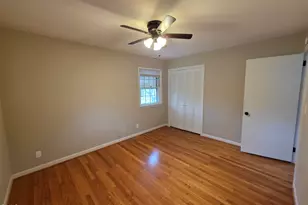 401 N Lincoln St, Benson, NC 27504 - Photo 55