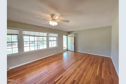 401 N Lincoln Street, Benson, NC 27504 - Photo 7