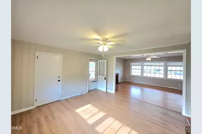401 N Lincoln Street, Benson, NC 27504 - Photo 19