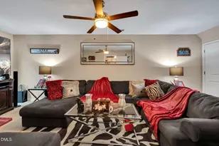 916 Bridlemine Dr, Fuquay-Varina, NC 27526 - Photo 19