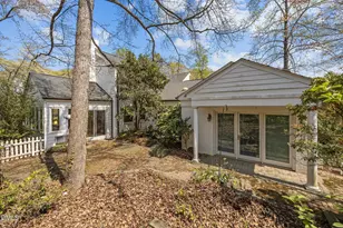 2425 Argyle Dr, Raleigh, NC 27609 - Photo 21