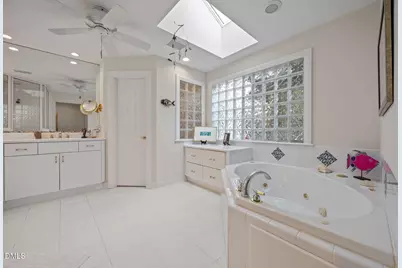 2425 Argyle Drive, Raleigh, NC 27609 - Photo 27
