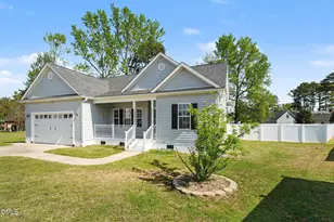 44 Wedgewood Ln, Selma, NC 27576 - Photo 3