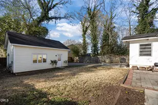 728 E Whitaker Mill Rd, Raleigh, NC 27608 - Photo 27