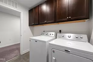 105 Hidden Run Ln, Holly Springs, NC 27540 - Photo 17