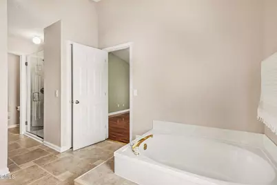 102 Woodshire Lane, Chapel Hill, NC 27514 - Photo 19