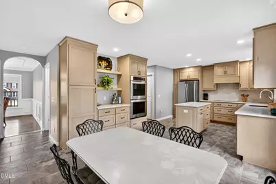 805 Barneswyck Drive, Fuquay-Varina, NC 27526 - Photo 17