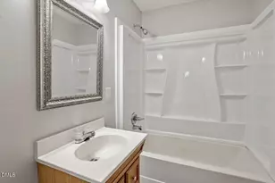 2 Howard Tant Rd, Zebulon, NC 27597 - Photo 25