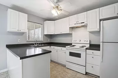 107 Tottingham Court, Garner, NC 27529 - Photo 9